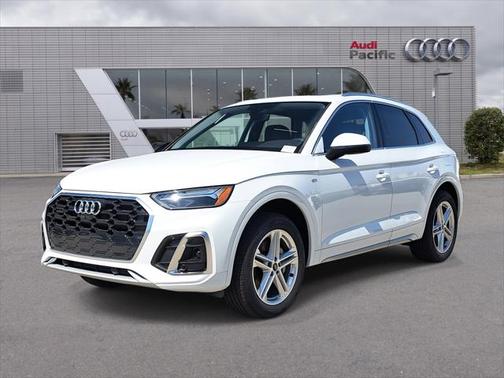 2025 Audi Q5 55 S line Premium Plus