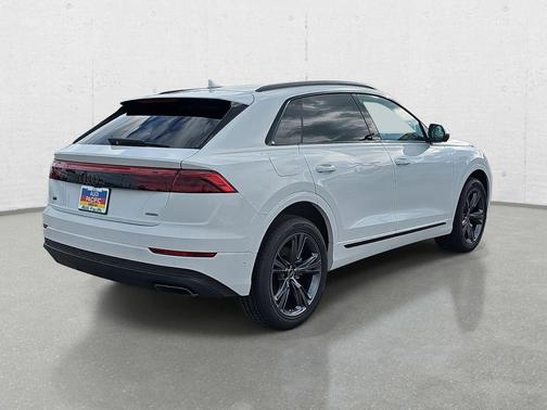 2026 Audi Q8 55 Premium