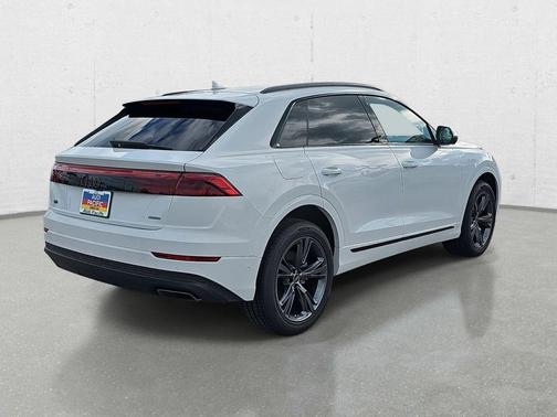 2026 Audi Q8 55 Premium