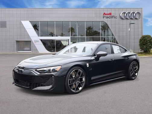 mythos black metallic 2026 Audi RS e-tron GT quattro