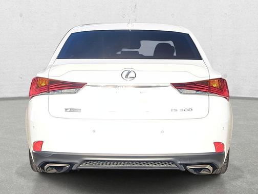 2018 Lexus IS 300 Base