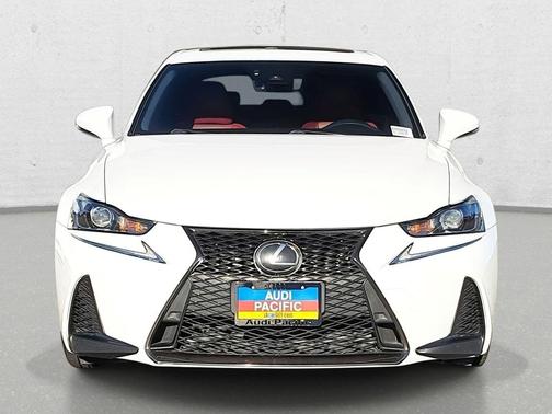 2018 Lexus IS 300 Base