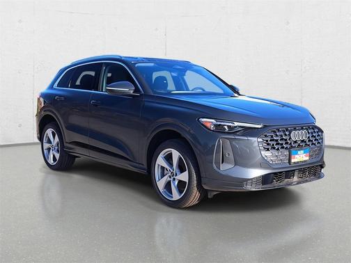 2025 Audi Q5 Premium Plus