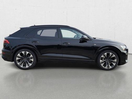 Mythos Black Metallic 2026 Audi Q8 55 Prestige