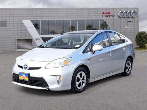 2014 Toyota Prius Three