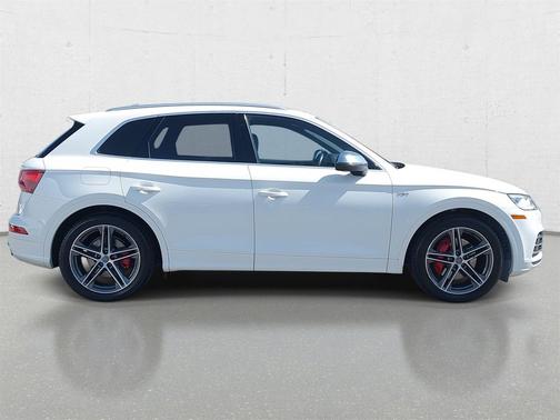 2018 Audi SQ5 3.0T Premium Plus