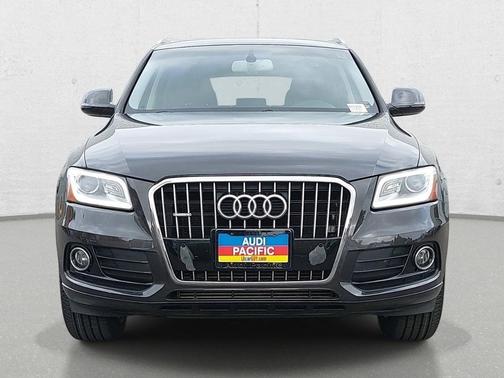 Lava Gray Pearl Effect 2015 Audi Q5 2.0T Premium Plus