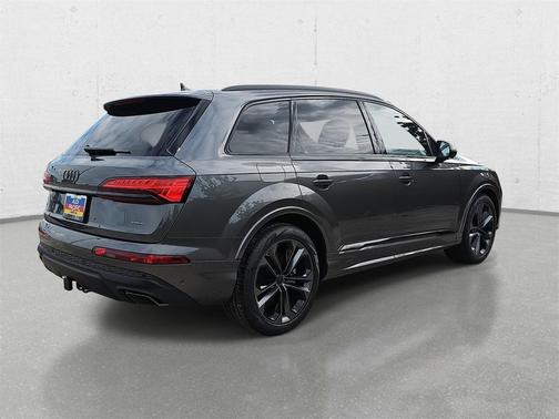2026 Audi Q7 55 Premium Plus