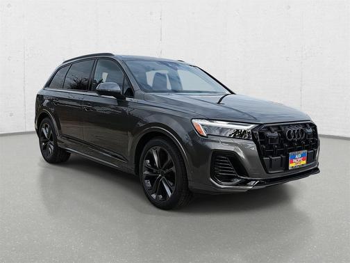 2026 Audi Q7 55 Premium Plus