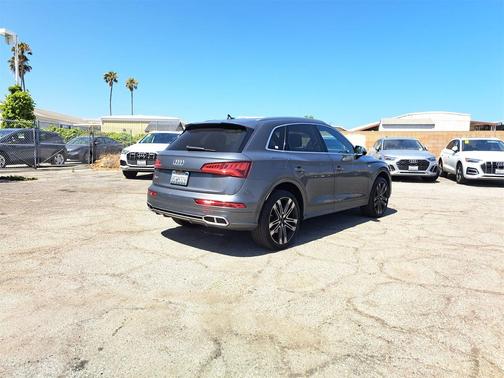 2018 Audi SQ5 3.0T Premium Plus
