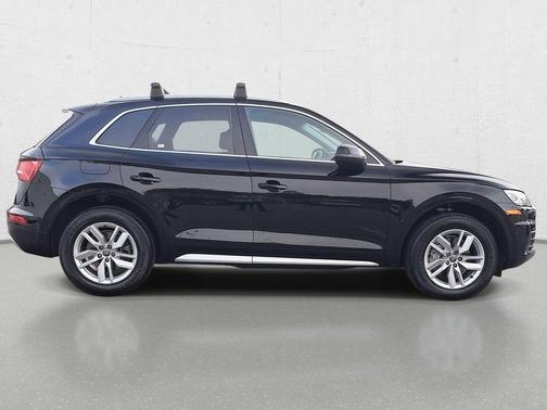 2020 Audi Q5 45 Premium