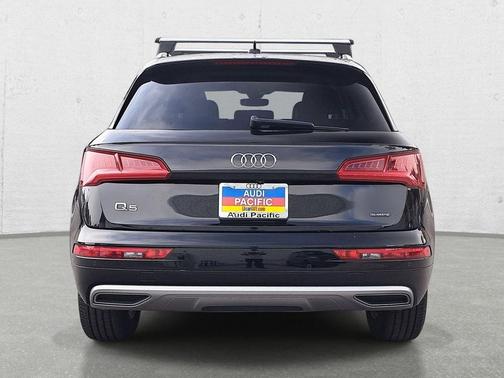 2020 Audi Q5 45 Premium