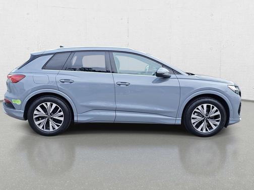 Pebble Gray 2023 Audi Q4 e-tron Premium Plus 40 RWD