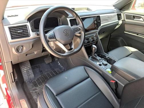 2022 Volkswagen Atlas Cross Sport 3.6L V6 SE w/Technology