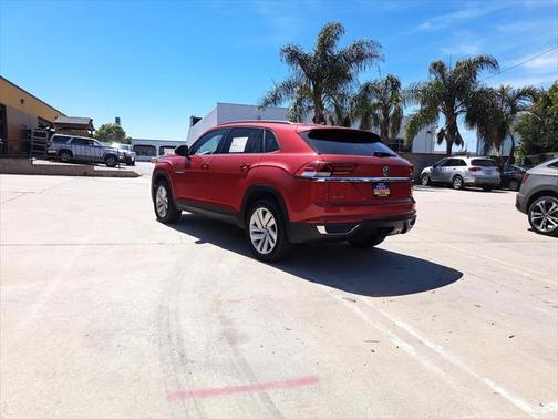 2022 Volkswagen Atlas Cross Sport 3.6L V6 SE w/Technology