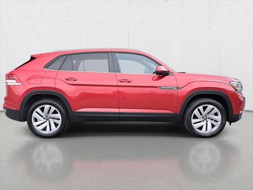 2022 Volkswagen Atlas Cross Sport 3.6L V6 SE w/Technology