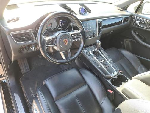 2018 Porsche Macan S