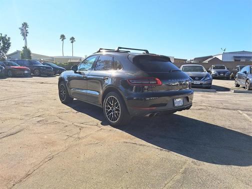 2018 Porsche Macan S