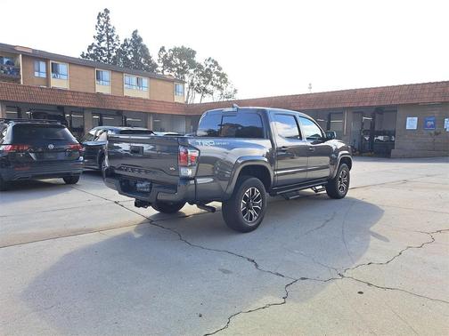 2022 Toyota Tacoma TRD Sport