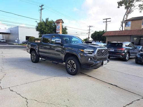 2022 Toyota Tacoma TRD Sport