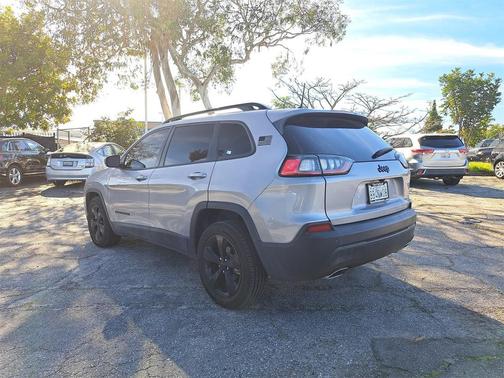 2019 Jeep Cherokee Altitude