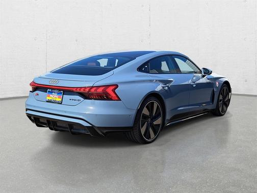 2025 Audi S e-tron GT Premium Plus