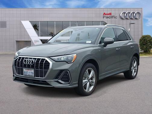 Chronos Gray Metallic 2021 Audi Q3 45 S line Premium