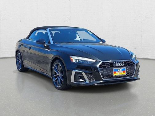 Mythos Black Metallic/Black Roof 2024 Audi A5 Premium 45 TFSI S line quattro S tronic