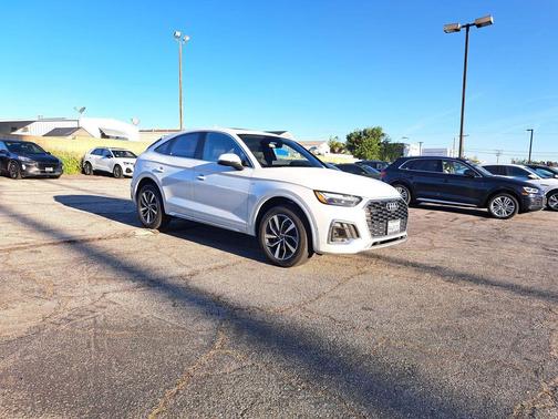 2023 Audi Q5 45 S line Prestige