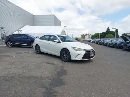 2015 Toyota Camry XSE