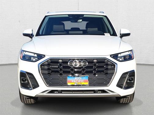 2023 Audi Q5 45 S line Premium