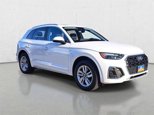 2023 Audi Q5 45 S line Premium