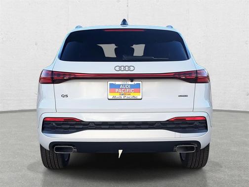 2025 Audi Q5 Premium Plus