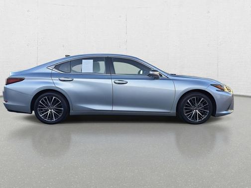 2023 Lexus ES 350 Base