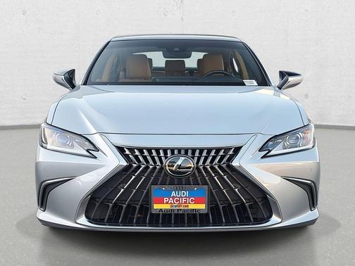2023 Lexus ES 350 Base