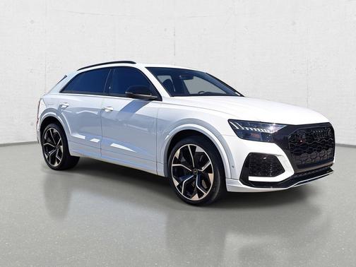 2023 Audi RS Q8 4.0T