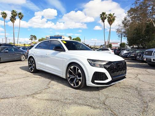 2023 Audi RS Q8 4.0T