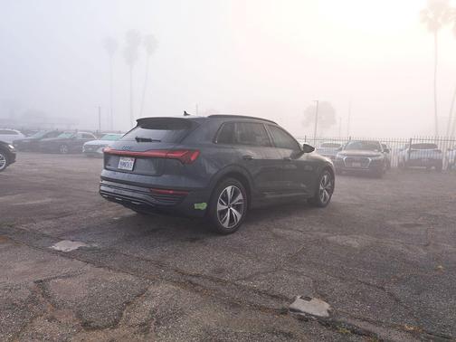 2024 Audi Q8 e-tron Premium