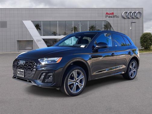 2025 Audi Q5 45 S line Premium