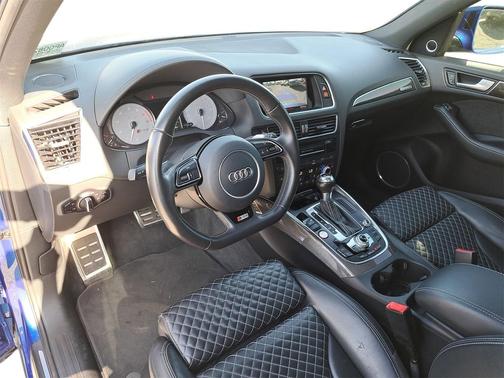 2016 Audi SQ5 3.0T Premium Plus