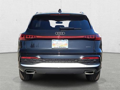 2025 Audi Q5 Premium Plus TFSI quattro S tronic