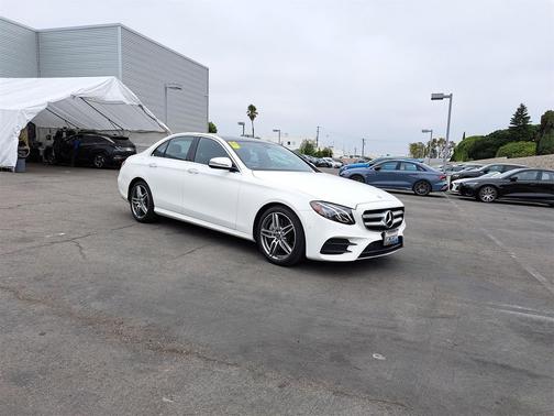2018 Mercedes-Benz E-Class 4MATIC