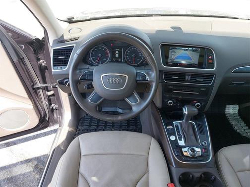2017 Audi Q5 2.0T Premium Plus