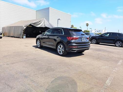 2024 Audi Q3 45 S line Premium Plus