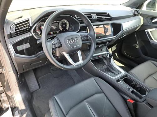 2024 Audi Q3 45 S line Premium Plus