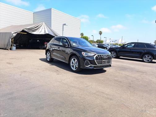 2024 Audi Q3 45 S line Premium Plus