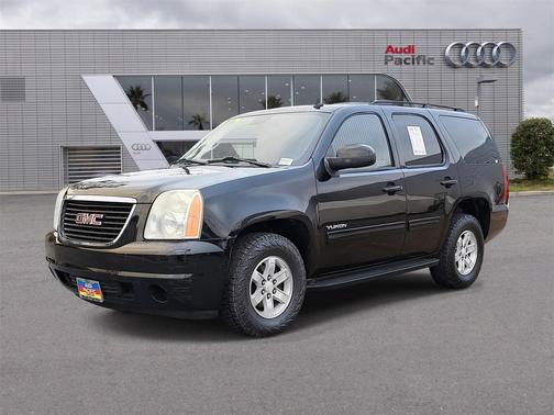 2011 GMC Yukon SLE