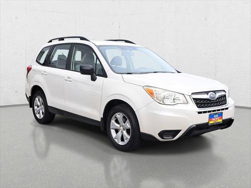 2015 Subaru Forester 2.5i