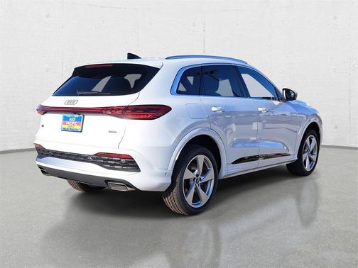 2025 Audi Q5 Premium Plus