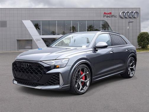 2025 Audi RS Q8 4.0T